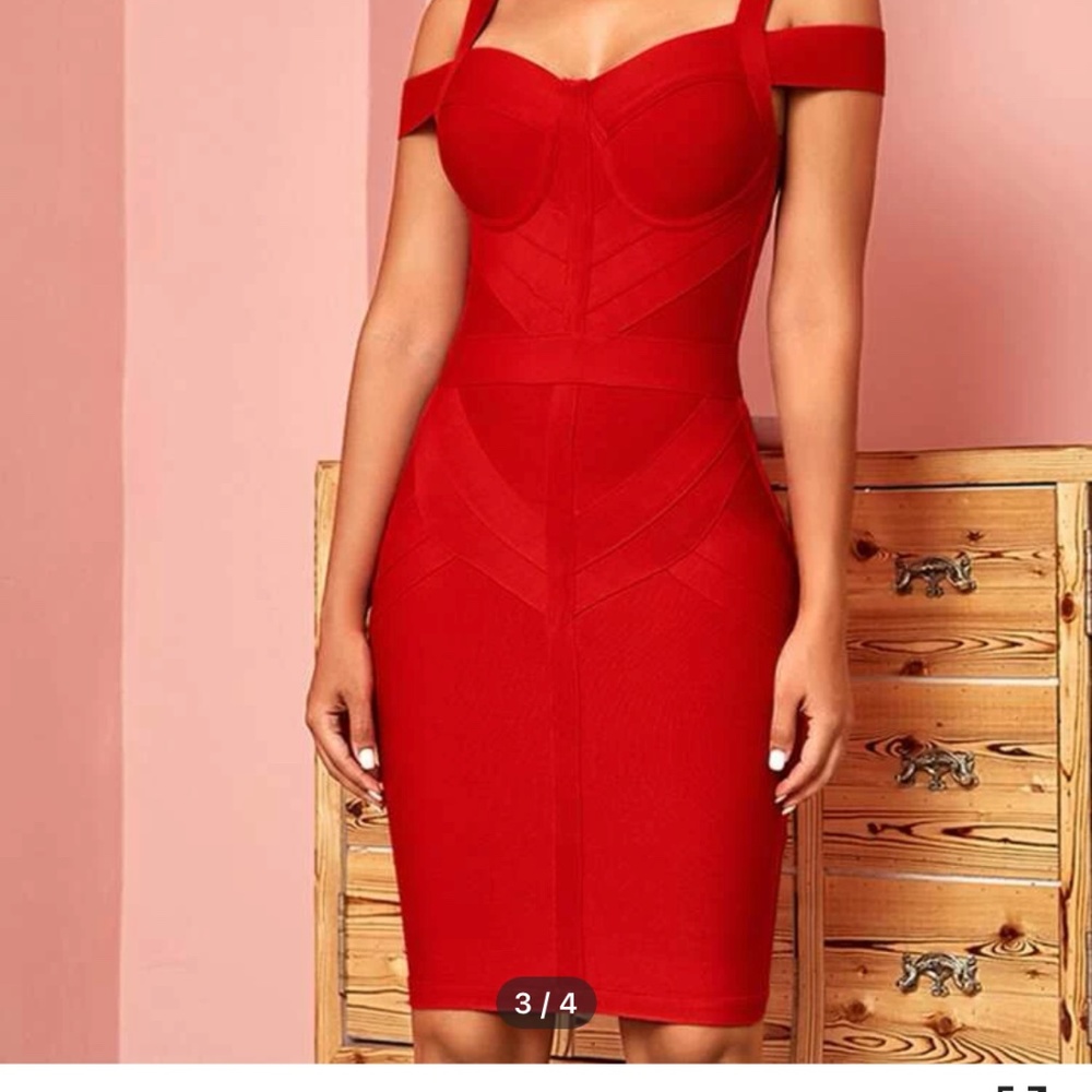 Red bandage cold shoulder
